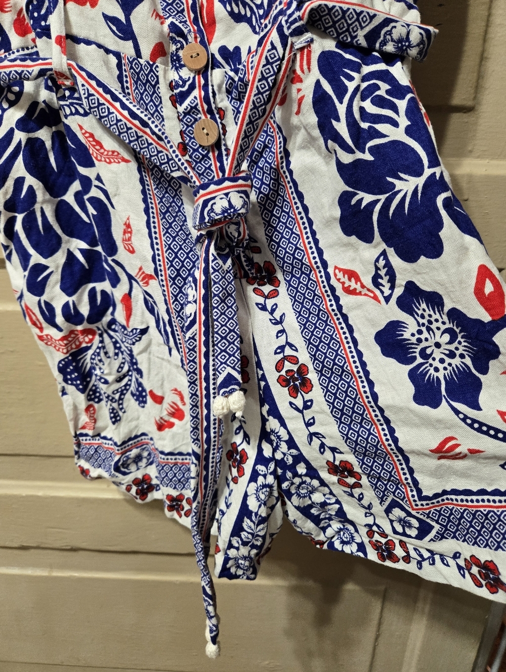 Rachel Zoe Red White And Blue Floral Linen Blend Romper EUC Size: 14 - Picture 3 of 6